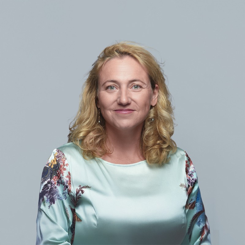 certania_evelyn_oberleiter