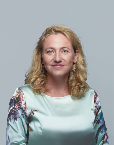 certania_evelyn_oberleiter